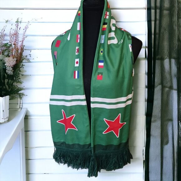 *5/35* Heineken Red Green World Flag Promotional Collectors Scarf - Picture 1 of 7